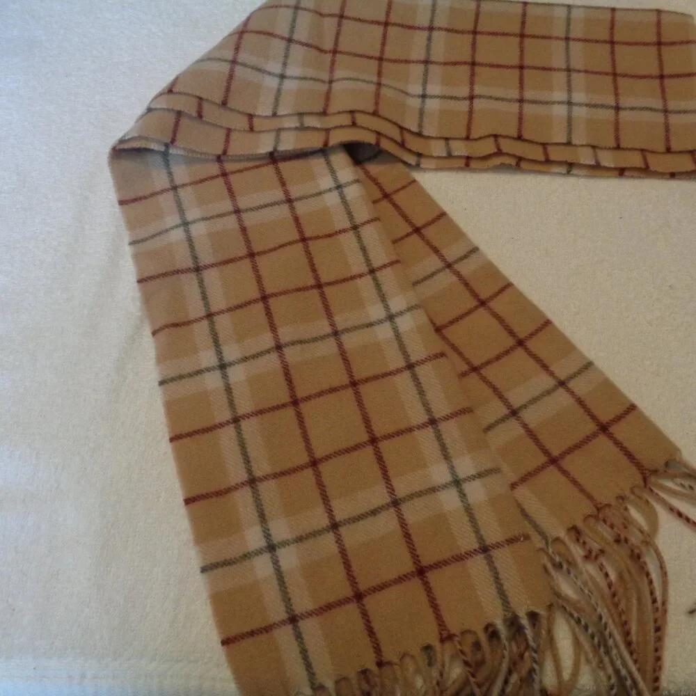 CLASSIC GIRL RICH GIRL CASHMERE BLONDE PLAID SCARF BY ENYA MONTASANI